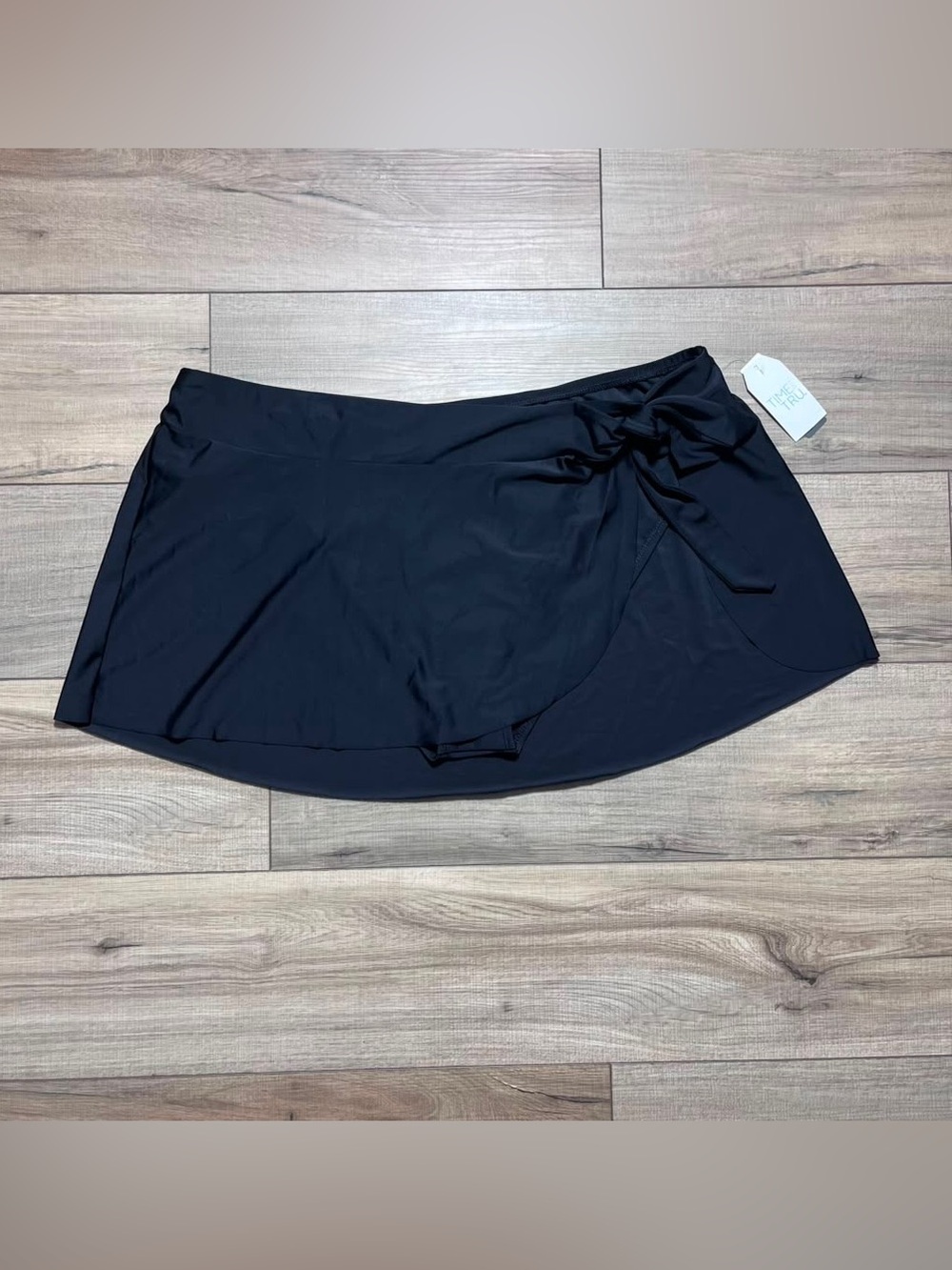 Time & Tru Women’s Swim Skirt With Side Tie Size 1X (16-18) Black